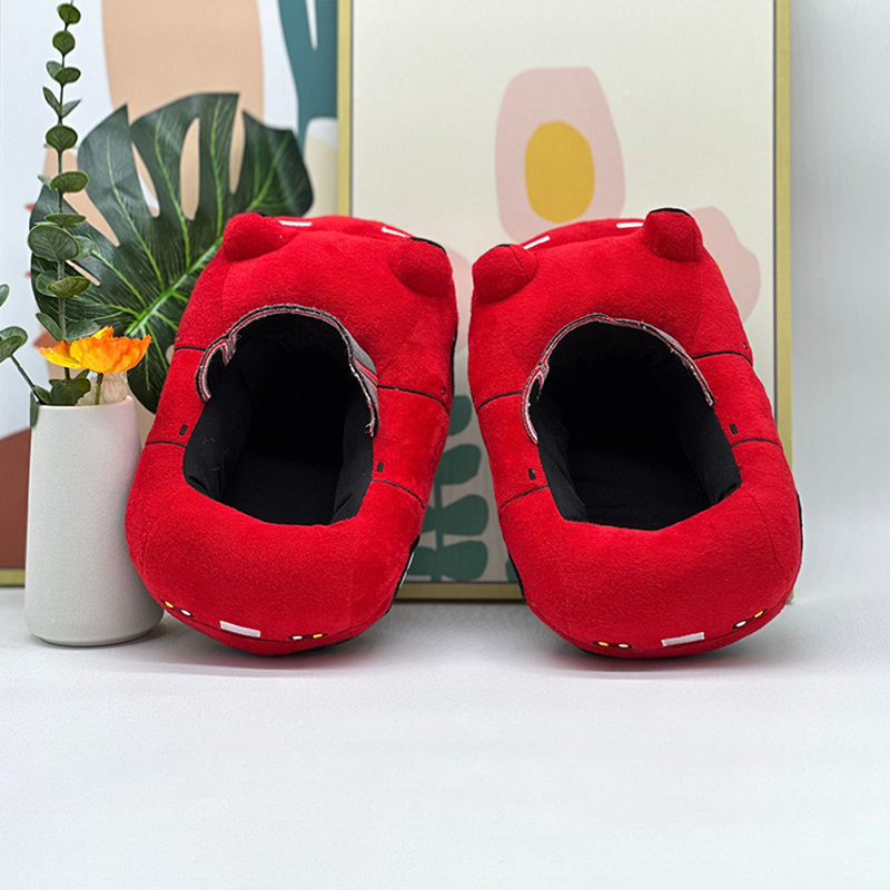 Red Car Plush Slippers Fun Veh - Men Shoes Red Tape reseña y precio
