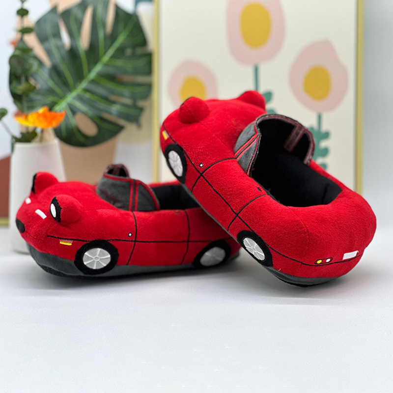 Red Car Plush Slippers Fun Veh - Men Shoes Red Tape reseña y precio
