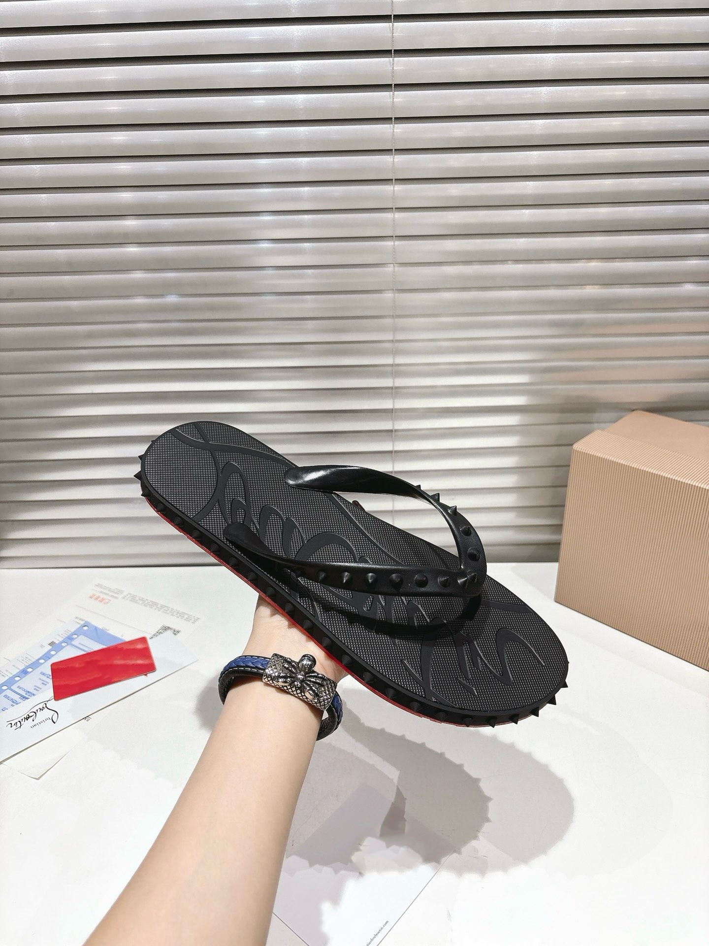 New Men Beach Flip Flops Outdo - Men Shoes Red Tape reseña y precio