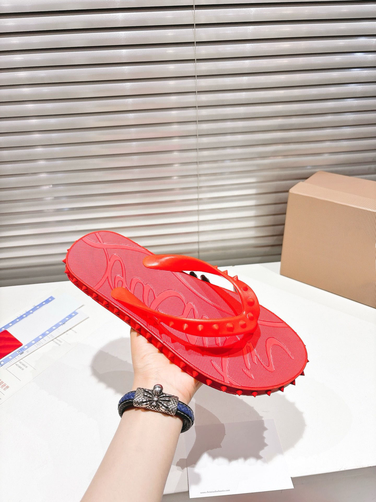 New Men Beach Flip Flops Outdo - Men Shoes Red Tape reseña y precio