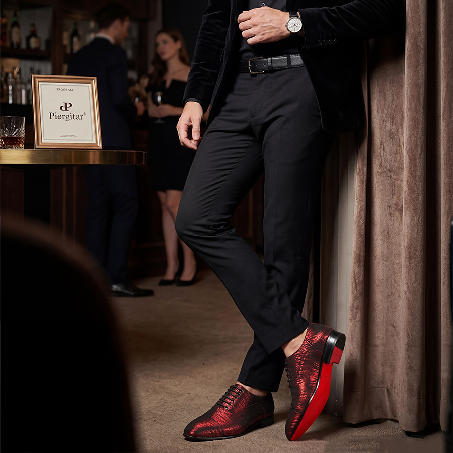 Piergitar Red And Black Stripe - Men Shoes Red Tape reseña y precio